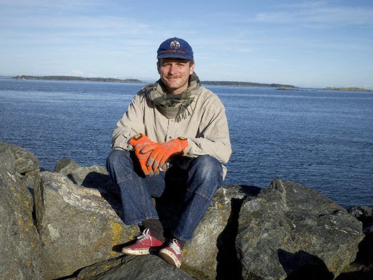 Mac DeMarco announces long awaited 2025 tour